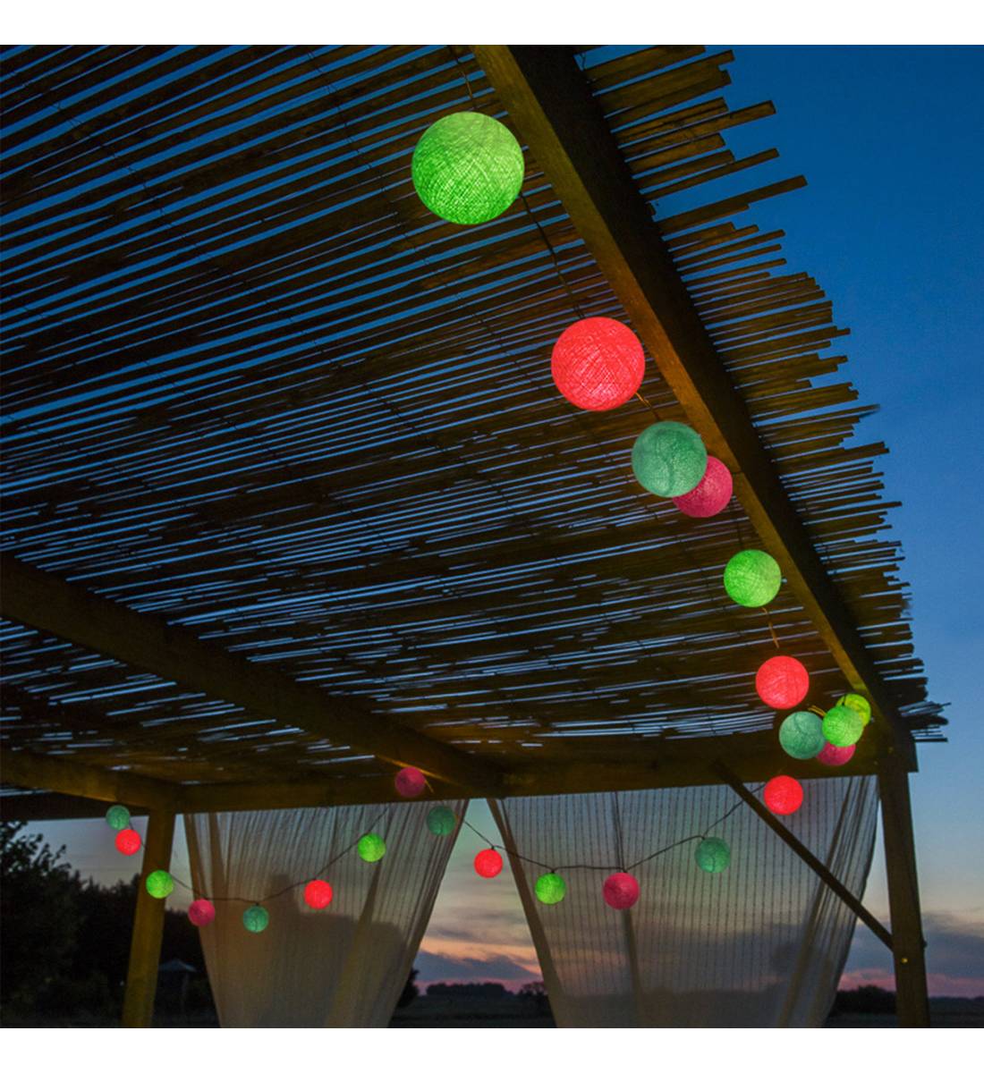 Lichterkette 24 Kugeln - Sangria - Innen und außen - In- und Outdoor Lichterketten - La Case de Cousin Paul