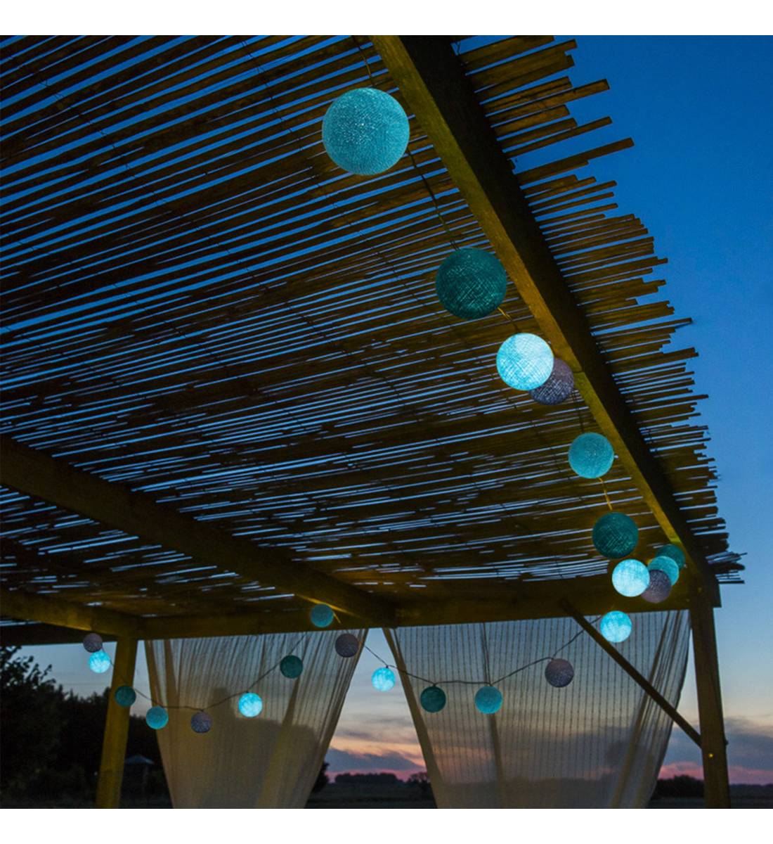 Guirnalda luminosa 24 bolas - Blue Moon - Interior y exterior - In & Outdoor - La Case de Cousin Paul