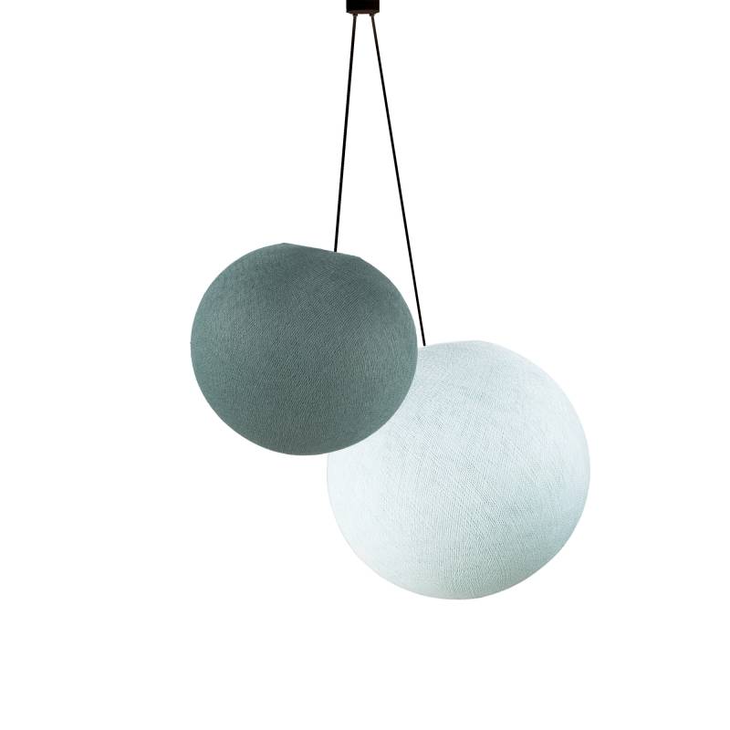 Lampadario a doppio globo – Verderame e Azzurro - Doppia sospensione - La Case de Cousin Paul Lampadario a doppio globo – Verderame e Azzurro - Doppia sospensione - La Case de Cousin Paul