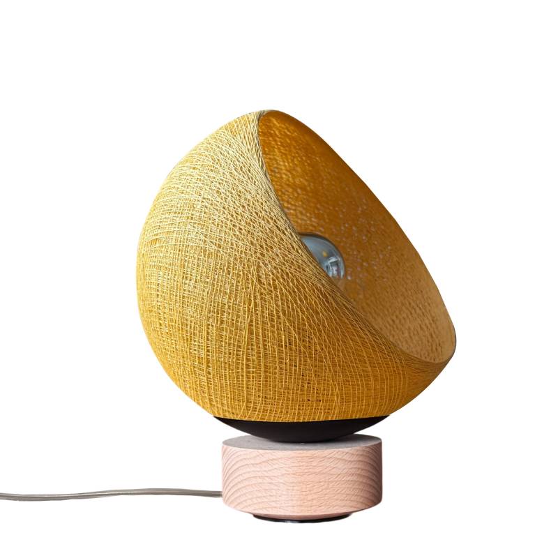 Bebop, Tischlampe mit Lampenschirm zu 360° drehbar, Kamel - Upcycling - Tischlampe - La Case de Cousin Paul